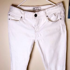 Free people crop jeans color off white
